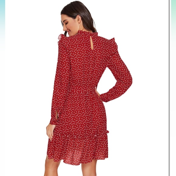 Tiered ruffle dress red with white hearts size medium - Picture 2 of 9